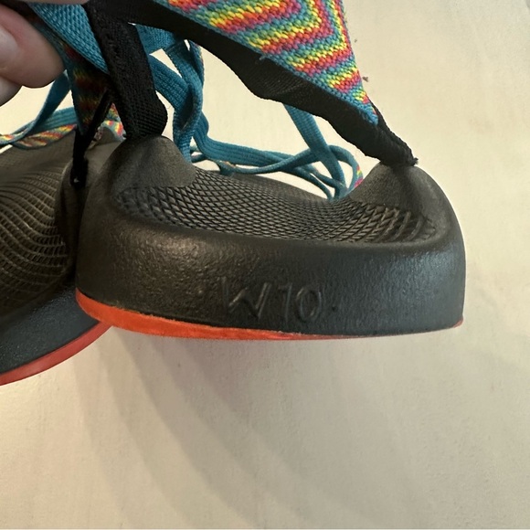 Chaco ZX2 Women’s Classic Colorful Fiesta Strappy Buckle Sandals Sz W10 GUC - Picture 4 of 8